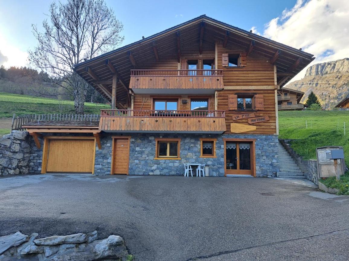 Appartement Cosy Face Aux Aravis Ле-Гран-Борнан Экстерьер фото