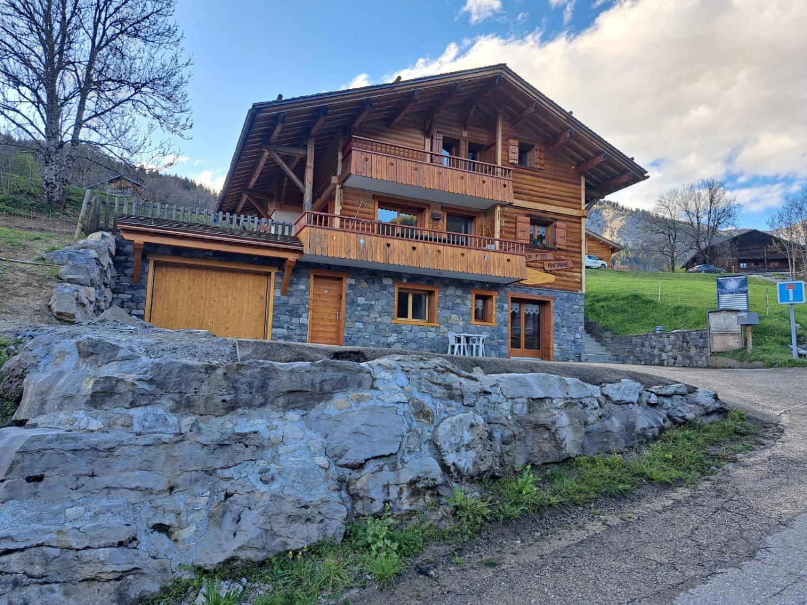 Appartement Cosy Face Aux Aravis Ле-Гран-Борнан Экстерьер фото